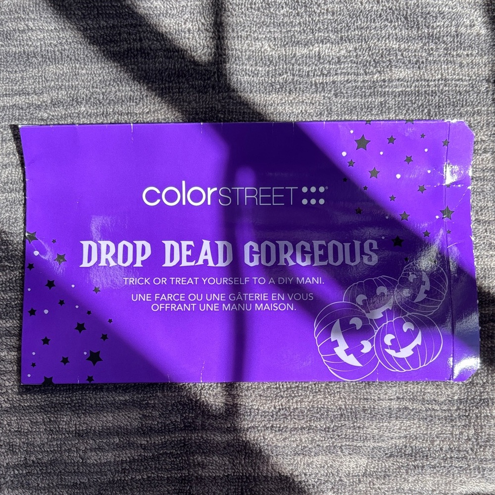 Color Street Nail Strips - Halloween drop dead gorgeous nail strip kit